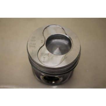 Zuiger compleet cilinder 3 en 4 1.9 TDI Audi A3, A4 Bj 97-03