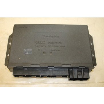 Regelapparaat centrale vergrendeling Audi TT Coupe Bj 99-02