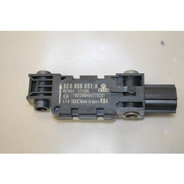 Sensor voor acceleratie Audi A3, S3, A4, S4, RS4, A8, S8, TT, TTS Bj 03-10