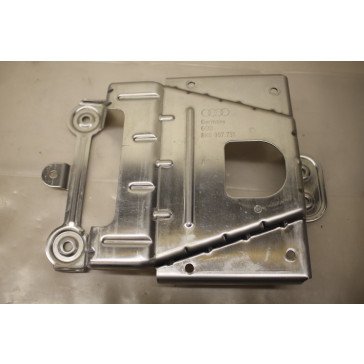 0572180 - 8K0907731 - Steun regelapparaat div. Audi modellen Bj 08-18