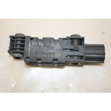 Sensor voor acceleratie Audi A3, S3, A4, S4, RS4, A8, S8, TT, TTS Bj 03-10