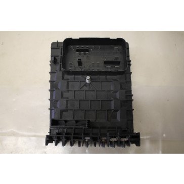 Centrale elektr. kast motorruimte Audi A3, A3 cabrio Bj 04-13