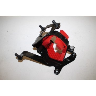 Steun extra waterpomp Audi A6, S6, RS6 , A7, S7 RS7 Bj 11-heden