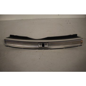 Bekleding afsluitplaat achter zwart/edelstaal Audi A7, S7, RS7 Bj 11-heden