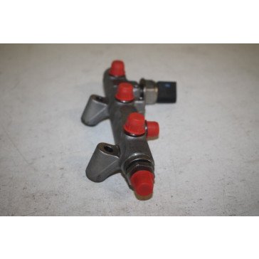 Brandstofverdeler links 3.0 TDI Audi A4, A5, A6, A7, A8, Q5, Q7 Bj 10-heden