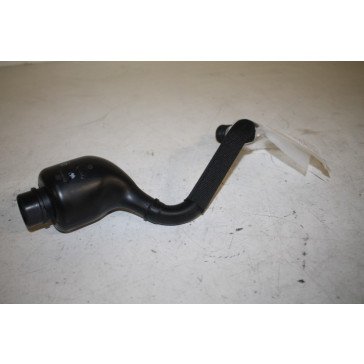Ontluchtingspijp 2.0 benz. Audi A4, A6 Bj 01-05