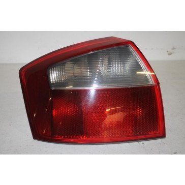 Achterlicht links Audi A4, S4 Sedan Bj 01-05