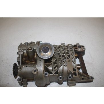 Balansasmodule met oliepomp 2.0 benz. Audi A4, A6 Bj 01-05