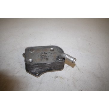 Oliekoeler 2.0 benzine Audi A4, A6 Bj 01-08