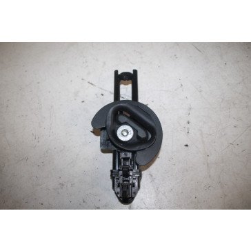 Hoogteverstelling gordel voorzijde div. Audi modellen Bj 08-heden