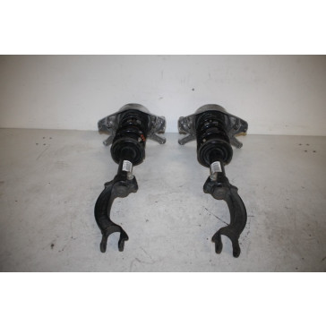 Set gasgevulde schokdempers voorzijde Audi A4 Bj 08-12