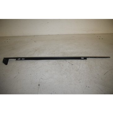 Ruitschachtafdichting met sierlijst RV mat aluminium Audi RS6 Bj 13-heden