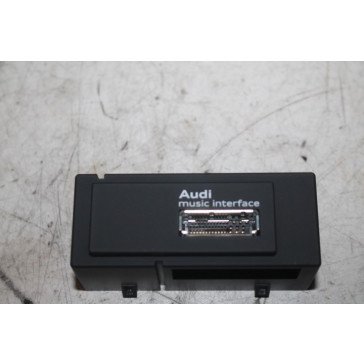 Aansluiting voor externe audiobronnen Audi A3, S3, RS3 Bj 13-16