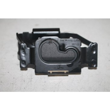 Bevestigingsoog scheidingsnet rechts zwart Audi A6, S6, RS6 Avant Bj 11-heden