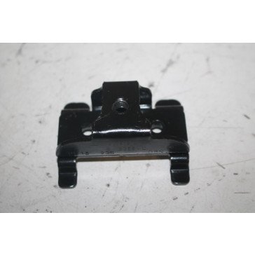 Steun bevestigingsoog achter Audi A4, S4, RS4 Avant, Allroad Bj 16-heden