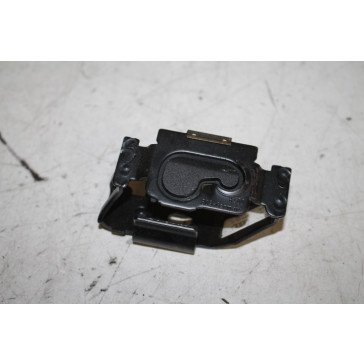 Bevestigingsoog scheidingsnet links zwart Audi A6, S6, RS6 Avant Bj 11-18