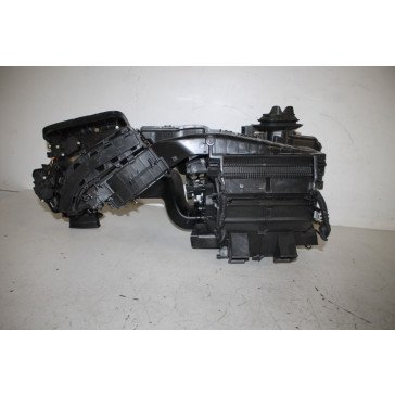 Kachelhuis climatronic 2.0 TFSI benz. Audi A4, A5 Bj 18-heden