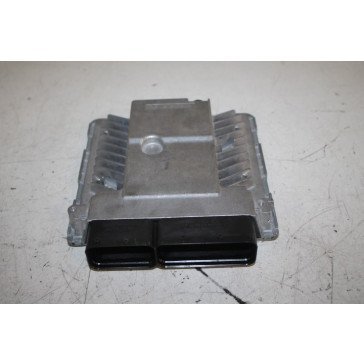 Regelapparaat dieselmotor 2.0 TDI Audi A4 Bj 05-08