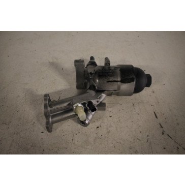 Oliefilterhouder 4.2 V8 TFSI Benz. Audi RS4, RS5 Bj 10-16