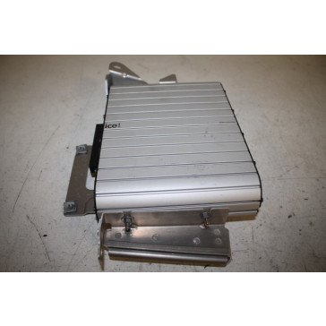 Bang & Olufsen versterker Audi A8, S8 Bj 03-10