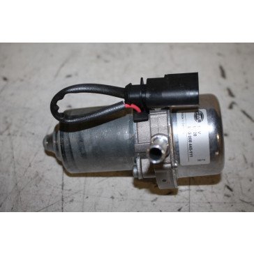 Elektrische onderdrukpomp rem div. Audi modellen Bj 00-16