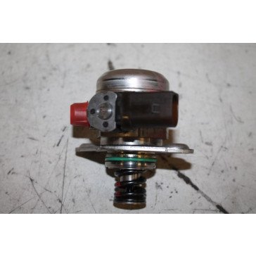 Hogedrukpomp 4.0 V8 TFSI benz. Audi A8 Bj 18-heden