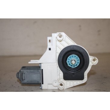 Ruitbedieningsmotor LA div Audi modellen Bj 08-18