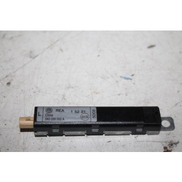 Antenneversterker achterklep links Volkswagen Golf 6, Polo Bj 09-heden