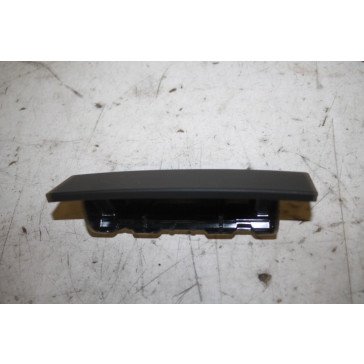 Asbakje met huis zwart Audi A4, S4, RS4, A5, S5, RS5, Q5 Bj 08-16