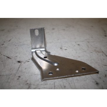 Beugel div. Audi modellen Bj 08-17
