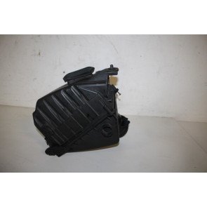 Luchtfilter 3.2 V6 benz. Audi A4 Bj 05-09