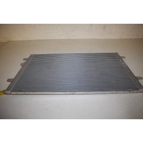 Radiateur 3.0 V6 benz. Audi A6 Bj 08-11