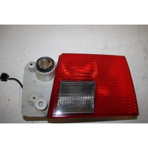 Achterlicht achterklep rechts Audi A6, S6 Bj 95-97