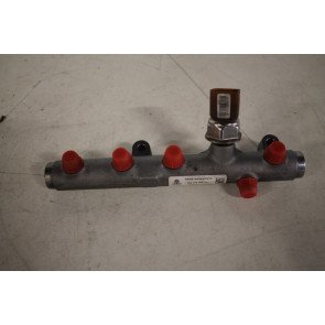 Brandstofverdeler links 2.7/3.0 TDI Audi A4, A5, A6, Q5, Q7 Bj 07-16