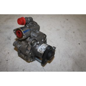 Stuurbekrachtigingspomp 3.0 V6 TDI Volkswagen Touareg Bj 11-12