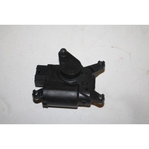 05114076 - 7L0907512F - Stelmotor temperatuurregelklep links Audi Q7 Bj 07-15