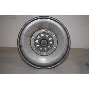 Vliegwiel 1.8 TFSI benz. Audi A4, A5 Bj 08-15