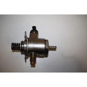 Brandstofpomp 2.0 TFSI benz. Audi A3, A4, A5, Q5 Bj 08-13
