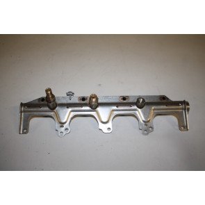 Brandstofverdeler 2.0 TFSI benz. Audi A3, A4, A6 Bj 04-09