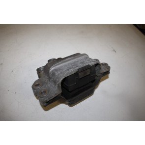 Versnellingsbaksteun links Audi A3 Bj 04-13