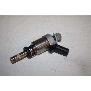 Injector 2.0 TFSI benz. Audi A4, A5, Q5 Bj 12-17