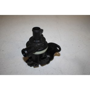 Extra waterpomp 2.0 TFSI benz. Audi A4, A5, Q5 Bj 08-12