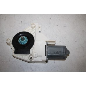 Ruitbedieningsmotor RV div. Audi modellen Bj 09-18