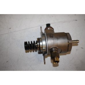 Brandstofpomp 2.0 TFSI benz. Audi A3, A4, A5, Q5, TT Bj 07-13