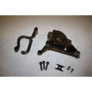 Oliepomp 2.4 V6 benz. Audi A4 Bj 95-99