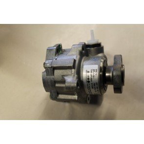 Stuurbekrachtigingspomp 1.8-2.0 benz.en diesel  VW Golf, Passat, Vento Bj 90-98