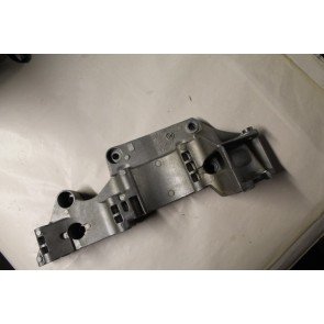 Steun wisselstroomdynamo 1.6-1.8 benz. Audi A3 Bj 97-00