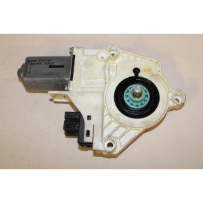 Ruitbedieningsmotor RV+RA Audi Q7 Bj 07-09