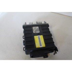 Regelapparaat benzinemotor 1.8 Audi 80, 90, 100 Bj 87-92