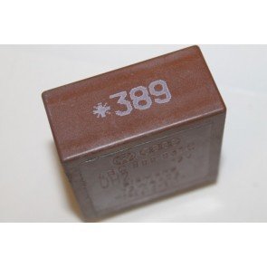 Regelapparaat wis-was-intervalautomaat Audi A4, S4 Bj 98-99